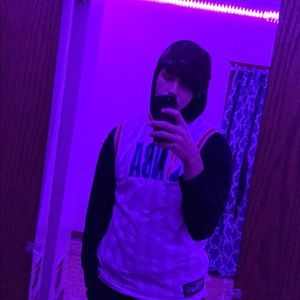 Meet your Posher, Lyle